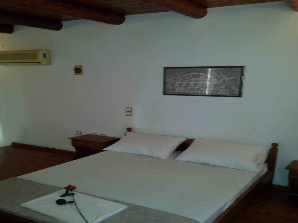 מאראת'וקאמפוס Kastro Villas חדר תמונה